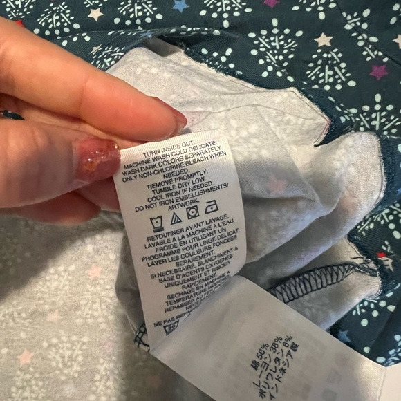 Lands’ End Christmas Tree Long Sleeve - Picture 6 of 10